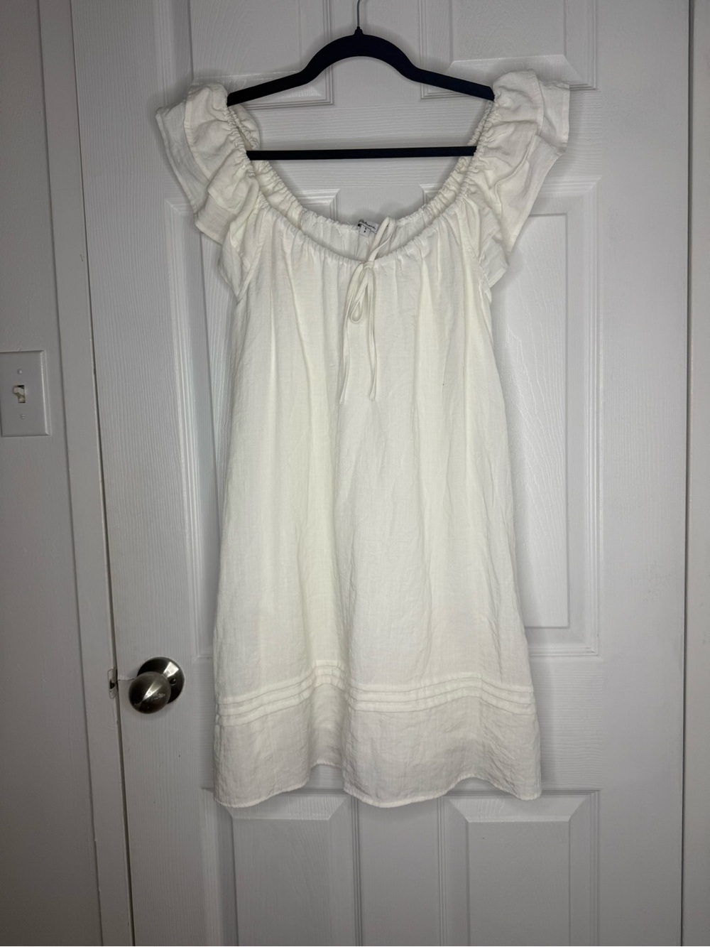 Reitmans Cream Ruffled Off-Shoulder Mini Dress - Picture 2 of 6